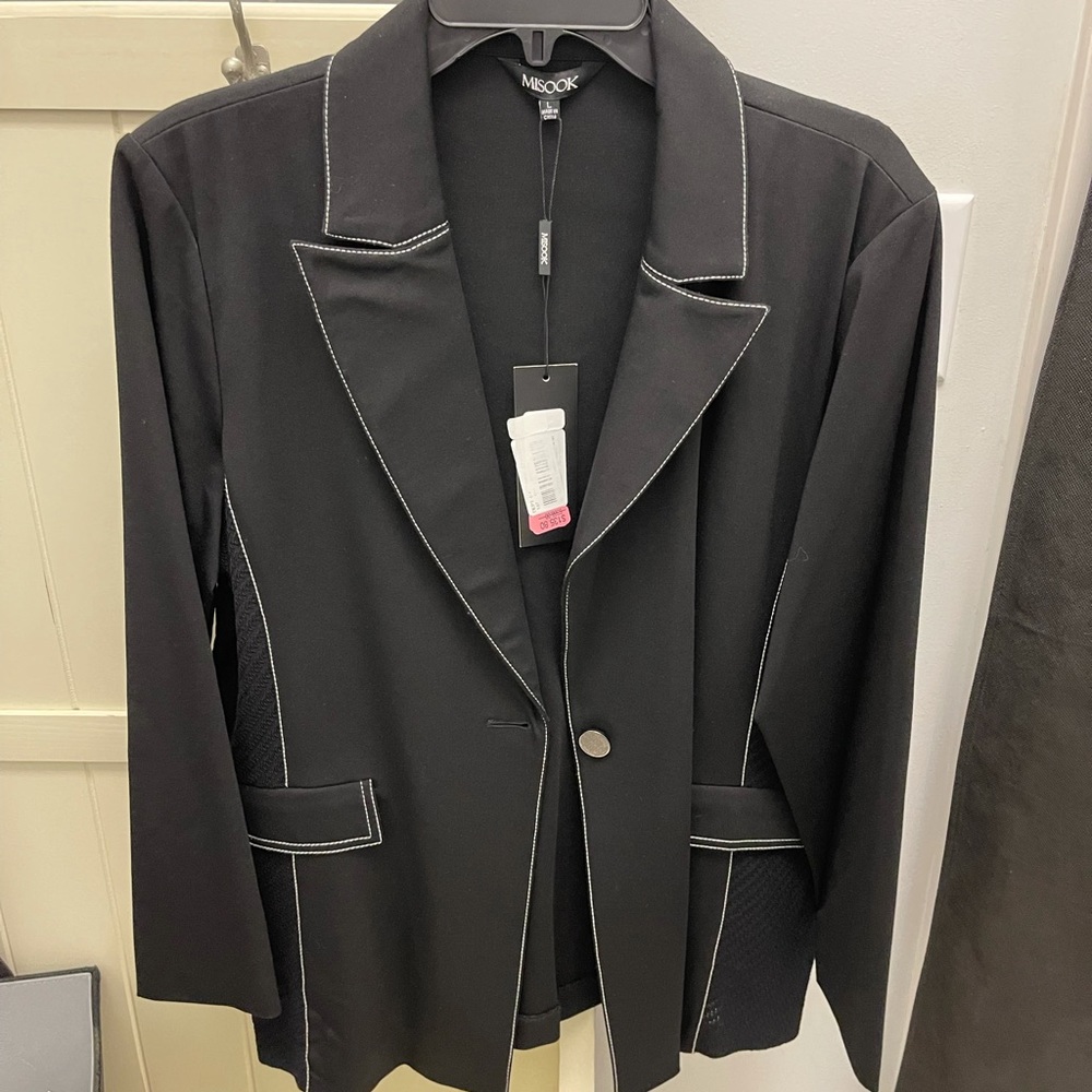 Women’s blazer size large